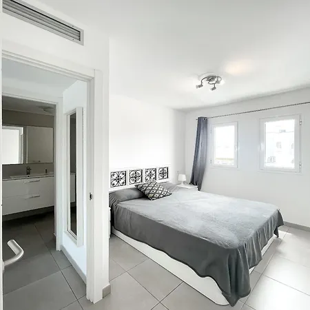 Sun Amas House Pool View - Wifi Free By Rentalfue 아파트