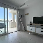 Rentalfue Sun Amas House Appartamento